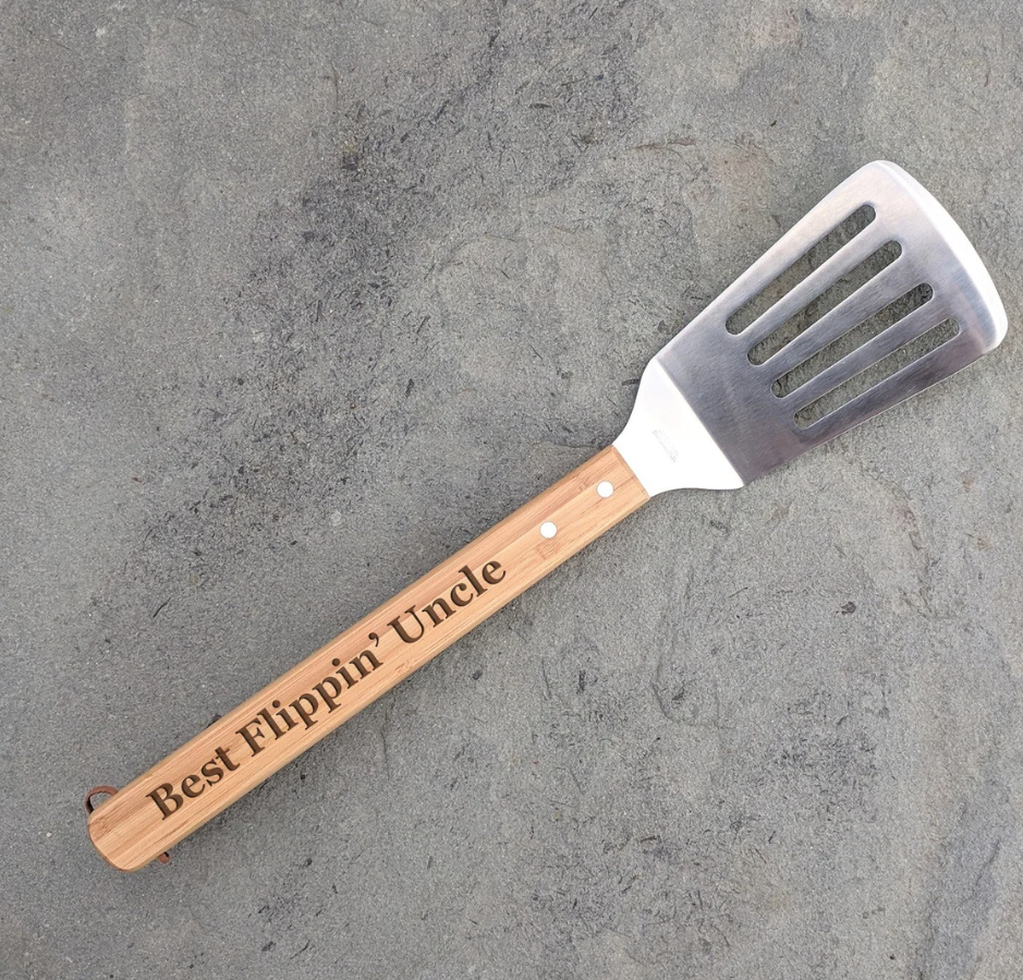 Best Flippin' Papa Uncle Dad Brother Spatula | Grilling Barbecue Spatula Tool | Unique Mother's Day Gift For Him Outdoor BBQ