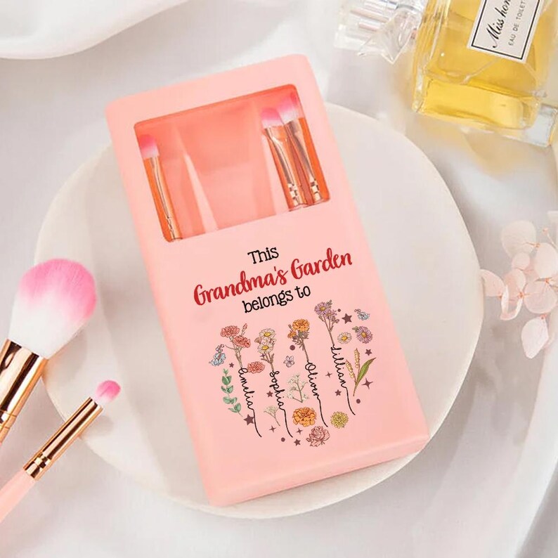 Personalized 1-12 Birth Flower Names Makeup Brush Box Set with 5 Pcs Brushes and Mirror Travel Accessories Mother's Day Gift for Mom Grandma