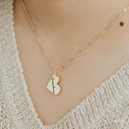 Custom Name Necklace Personalized Gift Christmas Mama Necklace for Mom Gift for Mom Pendant Necklace Charm Necklace Mom Jewelry Gift for Her