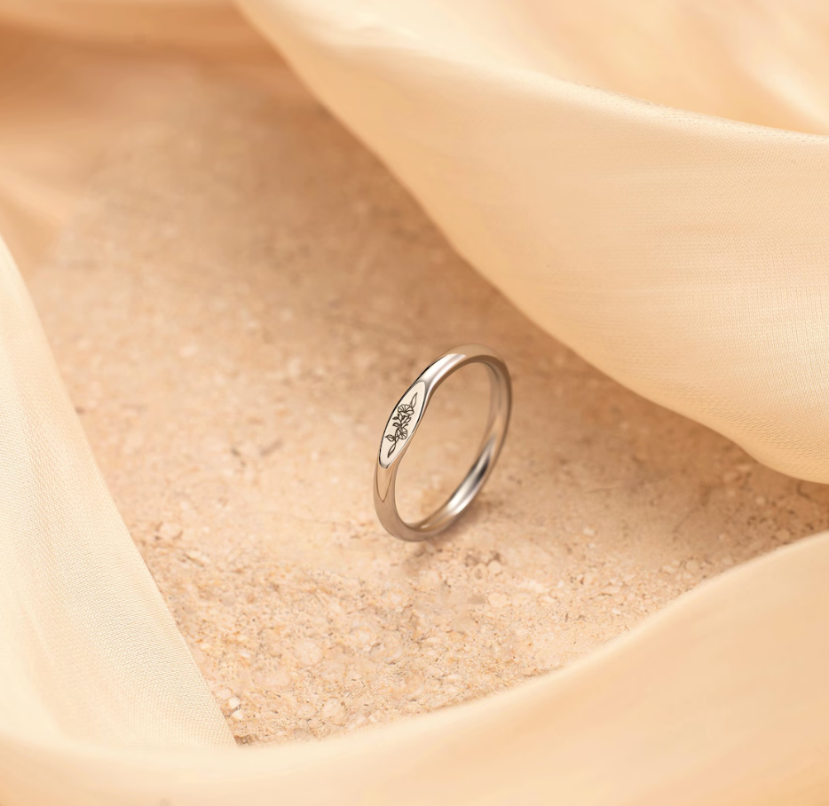 Personalized Birth Flower Ring, Dainty Custom Stacking Ring, Minimalist Floral Jewelry, Bridesmaid, Gift for Mom, mothers day, Size US(3-12)