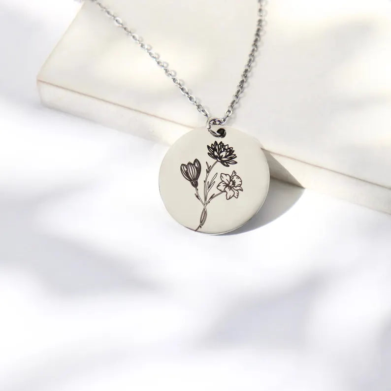 Family Birth Flower Bouquet Necklace with Birthstone Personalized Month Necklace Custom Mother Jewelry Combined