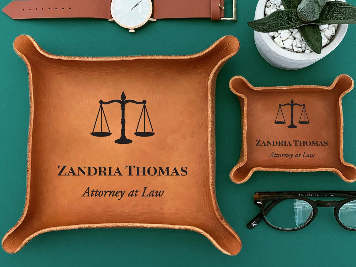 College Graduate Gift / Custom Leather Tray / Graduation Gift Ideas / Custom gift with University Seal, name / Class of 2026