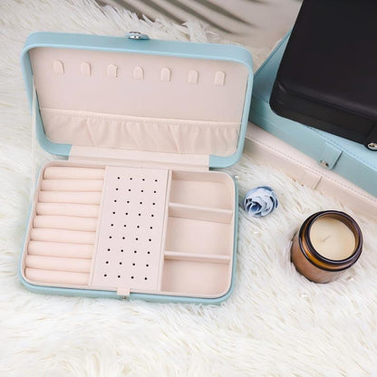 Personalized Jewelry Box,Leather Jewelry Travel Case,Bridal Party Gift,Birth Flower Jewelry Case,Bridesmaid Proposal,Gifts for Her Birthday