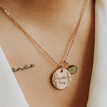 Personalized Gift Jewelry Mom Necklace Grandma Gifts Birthstone Necklace for Mom Mama Nana Family Wreath Pendant Necklace Stocking Stuffer