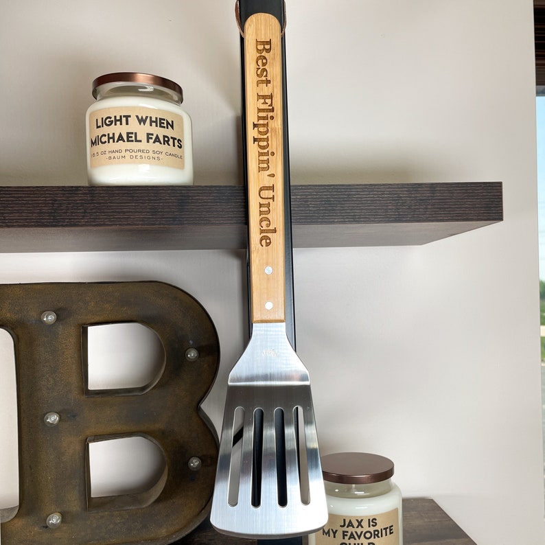 Best Flippin' Papa Uncle Dad Brother Spatula | Grilling Barbecue Spatula Tool | Unique Mother's Day Gift For Him Outdoor BBQ