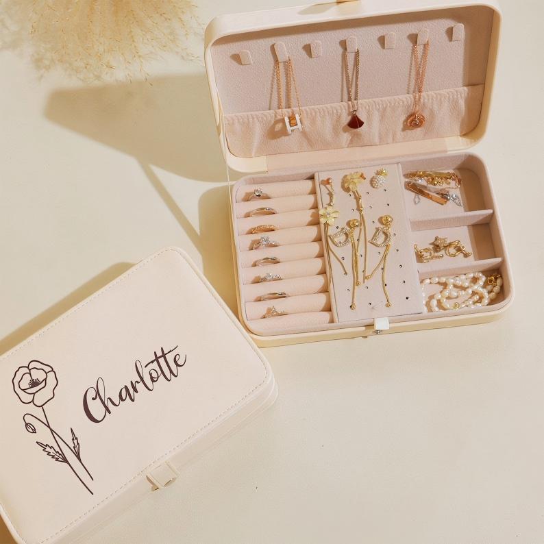 Personalized Jewelry Box,Leather Jewelry Travel Case,Bridal Party Gift,Birth Flower Jewelry Case,Bridesmaid Proposal,Gifts for Her Birthday