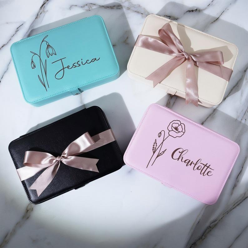 Personalized Jewelry Box,Leather Jewelry Travel Case,Bridal Party Gift,Birth Flower Jewelry Case,Bridesmaid Proposal,Gifts for Her Birthday