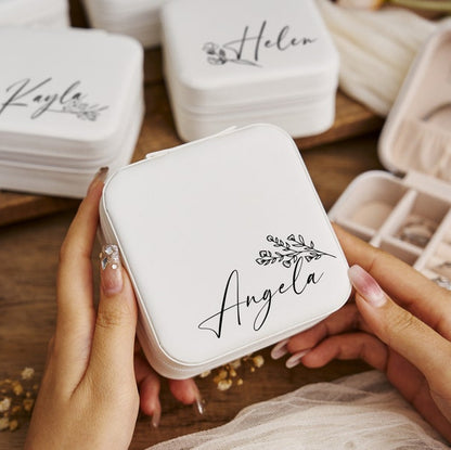 Personalized bridesmaid jewelry travel box, bridesmaid gifts, gift for her, mother's day gift, gift for bridal party, gift for bridesmaid