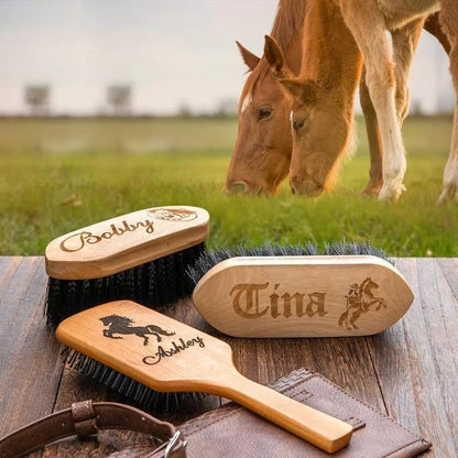 Engraved Name Horse Brush Set in Grass Tree Wood, Customized Pony Grooming Comb Brush with Custom Image + Name, Gift for Horse Owner/Rider
