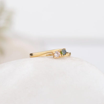 1-4 Birthstone Order Family Ring, Mother Ring Gift, 925K Silver Dainty Ring, Personalized Gift for Her, Christmas Gift, Curved Style Ring