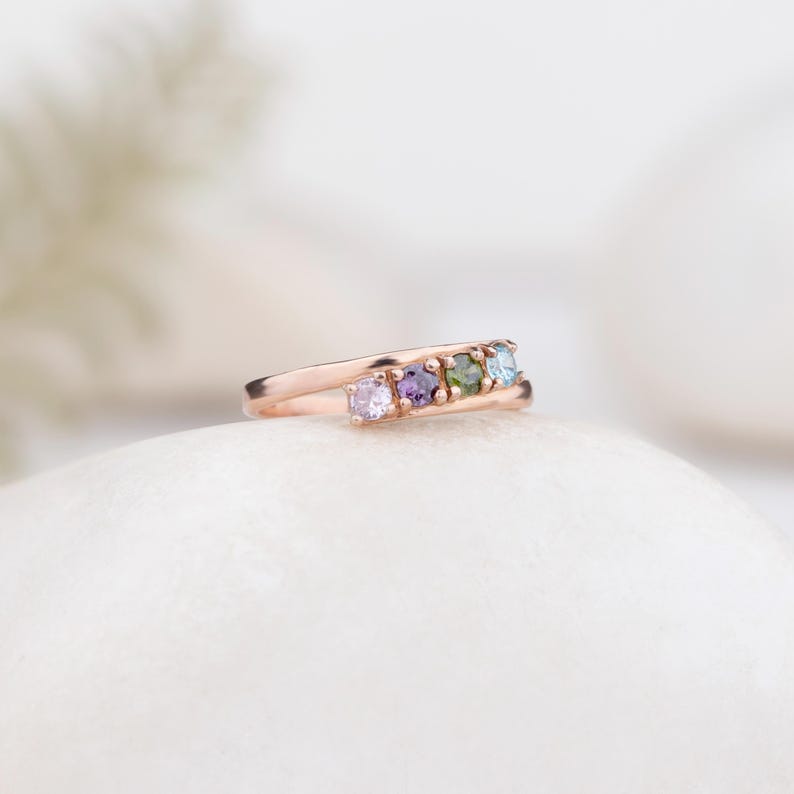 1-4 Birthstone Order Family Ring, Mother Ring Gift, 925K Silver Dainty Ring, Personalized Gift for Her, Christmas Gift, Curved Style Ring