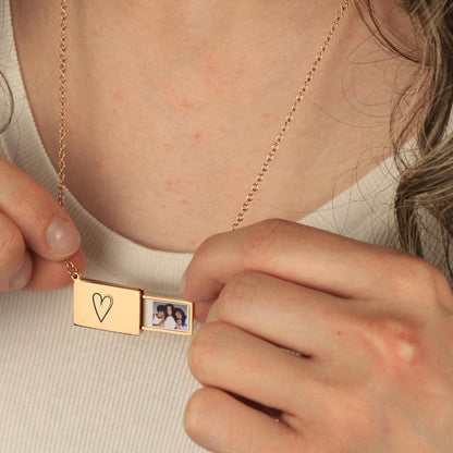 Photo Locket Necklace, Custom Engraved Picture Locket, Photo Necklace, Photo Jewelry, Mothers Day Gift for Mom, Mom Present