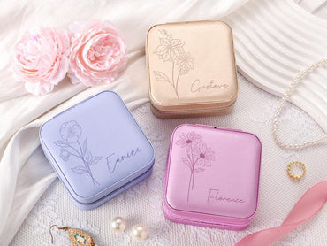 Personalized Bridesmaid Gift,Wedding Gift,Travel Jewelry Case with Name,Birth Flower Jewelry Case,Custom Leather Jewelry Box, Gift for Her