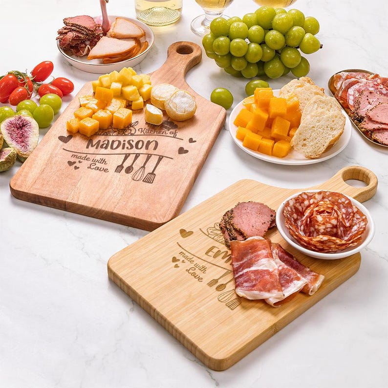 Personalized Heart-Shaped Floral Cutting Board¡ªDouble-Sided Design with Handle, Custom Name, Made in USA, Perfect Christmas or Couple's Gift