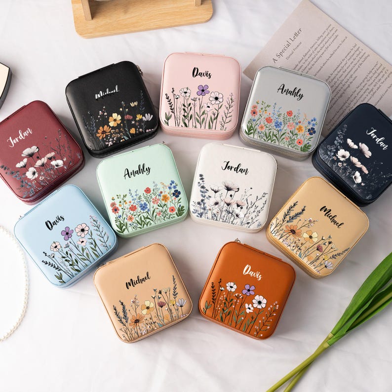 Personalized Leather Travel Jewelry Box with Name,Birthday Gift for Women,Flower Jewelry Box,Bridesmaid Gift,Wedding Gift,Mothers Day Gifts