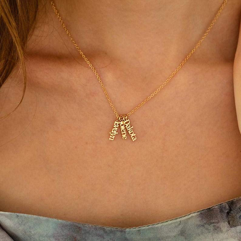 Personalized Multiple Name Necklace, Vertical Name Family Necklace, Children Names Jewelry for Mom, Mother Day Gift for Grandma, Wife